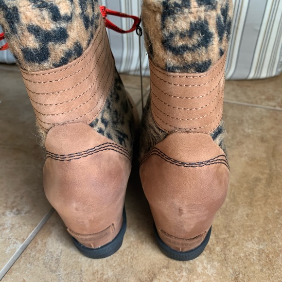 ‼️LAST ONE‼️Sorel Lexie wedge boots - Picture 7 of 7